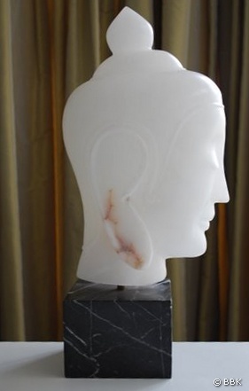 beeldhouwwerk_boeddha.JPG - Boeddha, albast, 34 cm